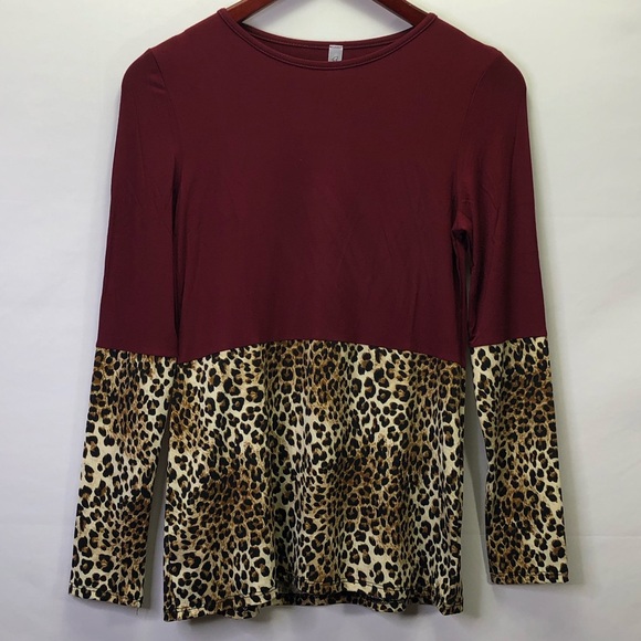 First Look Long Sleeve Top Cheetah Print Shirt Breathable Stretch Casual Red - Picture 1 of 6